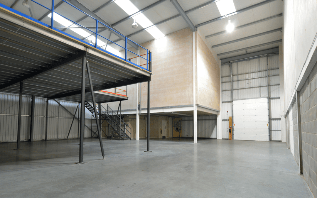 Why You Should Add A Mezzanine Floor to Your Commercial Shed 